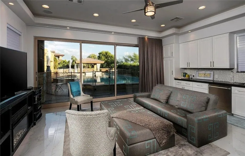 Refined contemporary residential interior